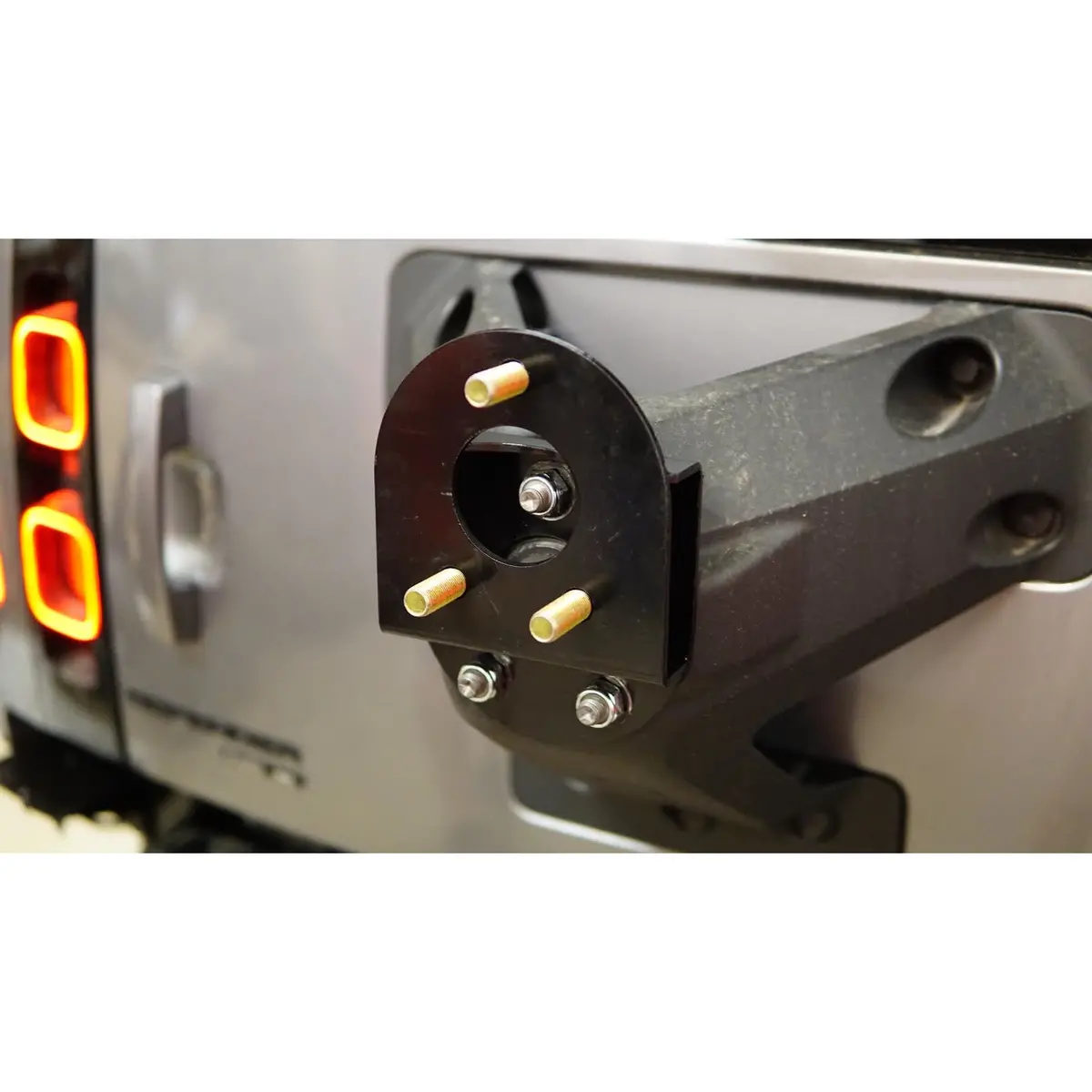 Offset Tire Carrier For Oversized Tires 1