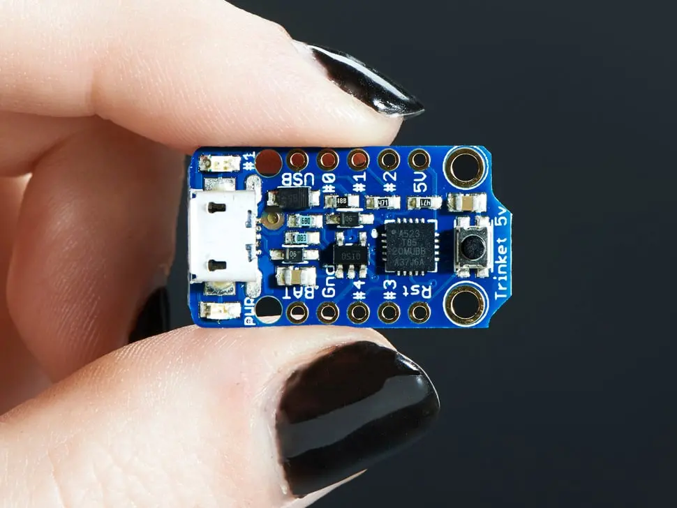 Adafruit Trinket Mini Microcontroller 5V Logic 1