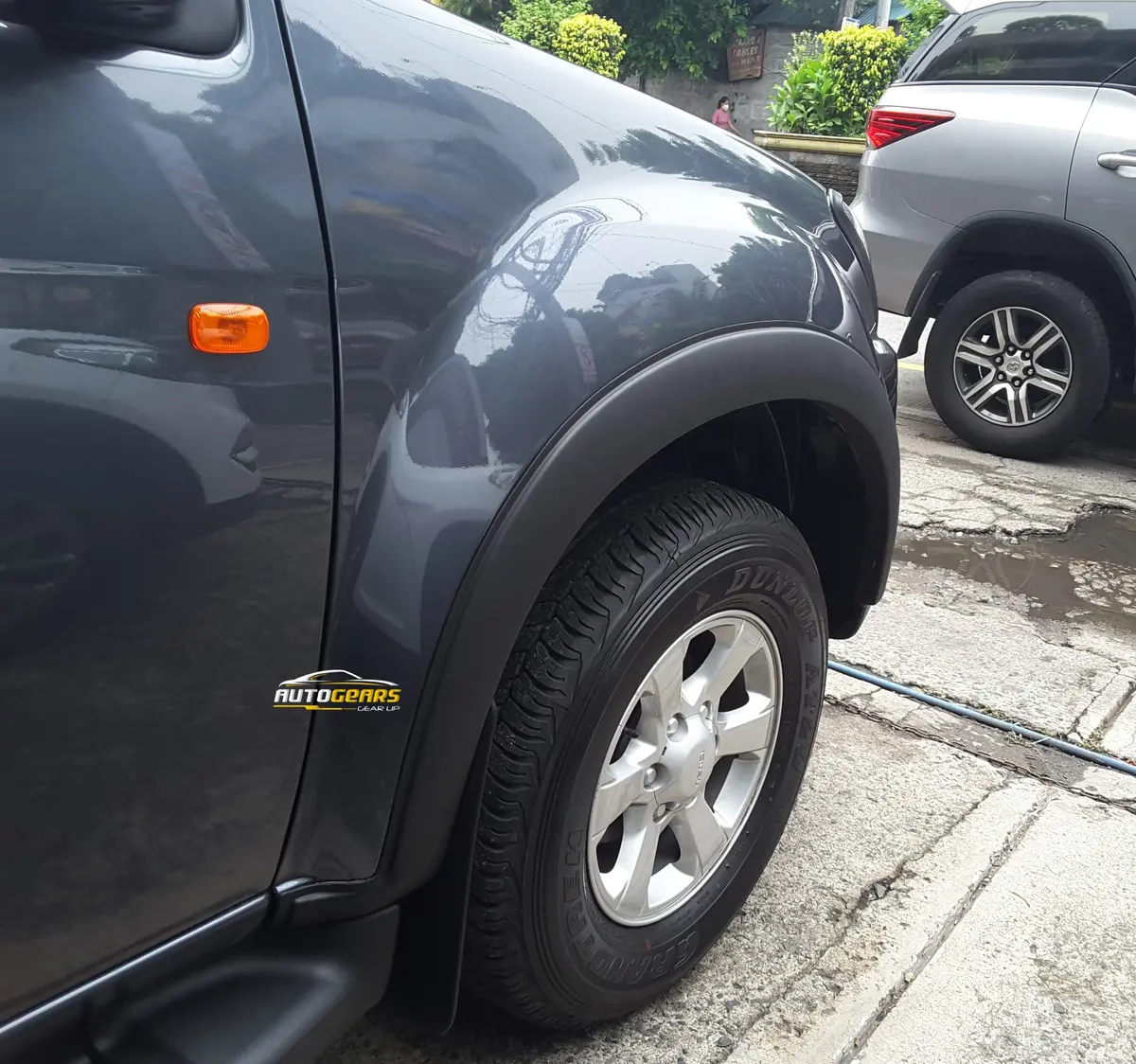 Isuzu Mux Mu-X (2013 - 2021) Slim Fender Flares 2
