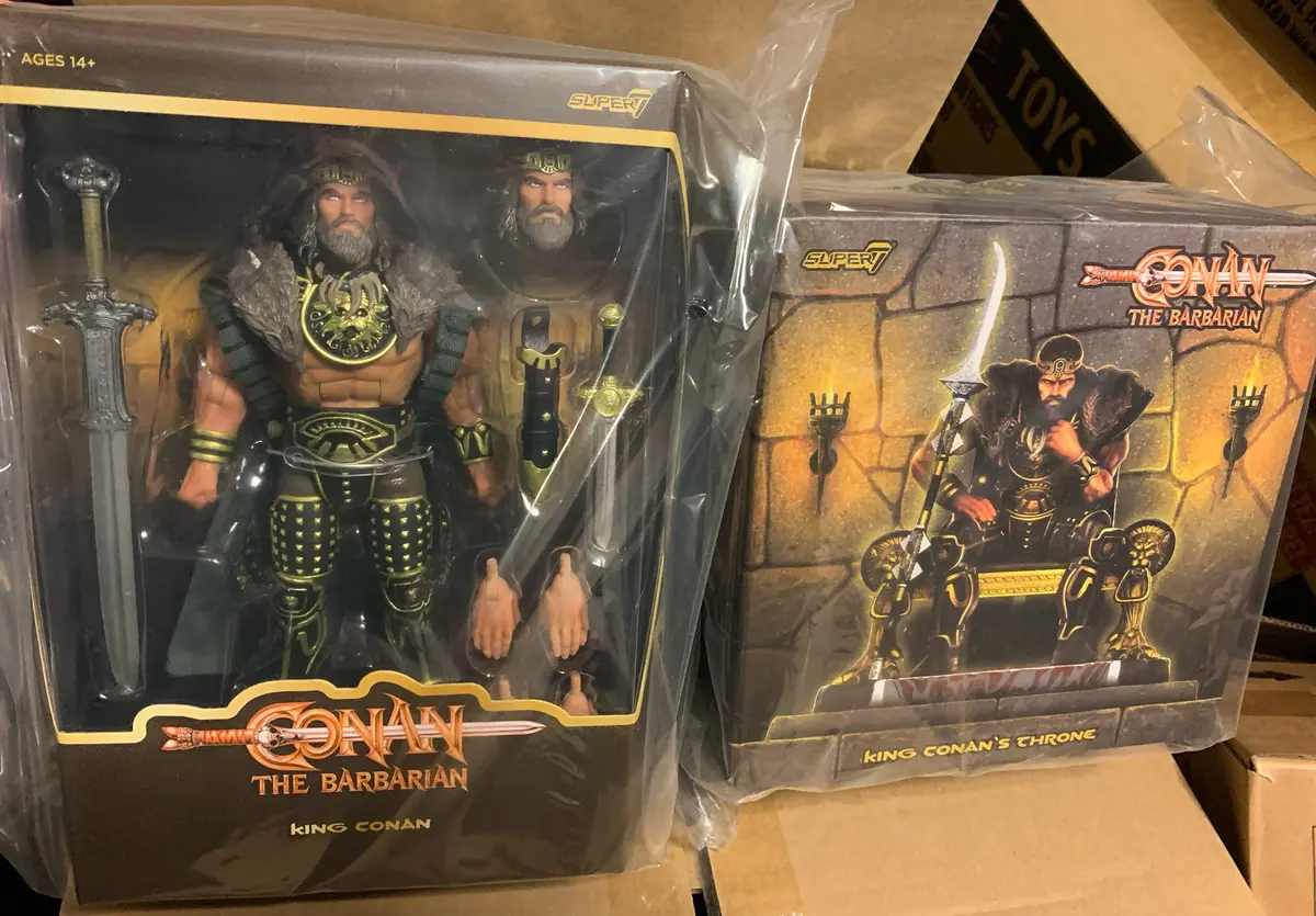 Super7 Conan Figure + Throne 1