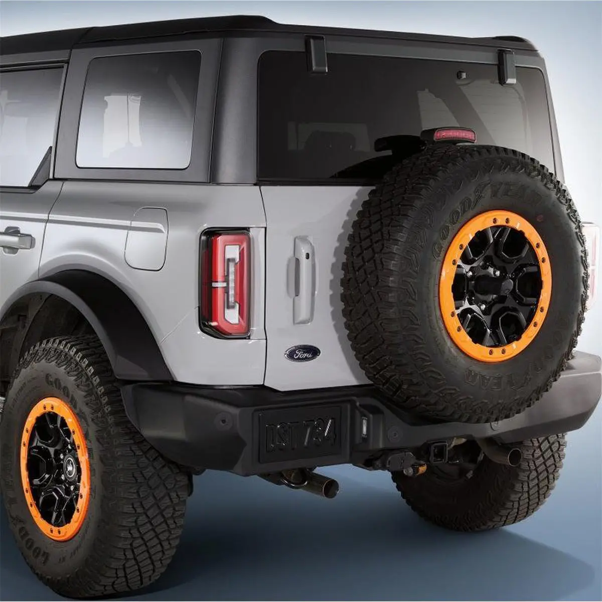 Ford Performance 2021+ Ford Bronco Functional Bead Lock Ring Kit - Orange | M-1021K-Blo 1