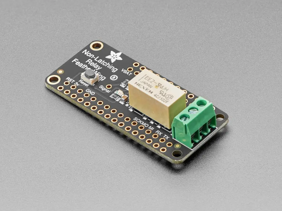 Adafruit Non-Latching Mini Relay Featherwing 1