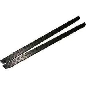 Mammouth Defender 110 Ht Black Side Sills Chequer Plate 2