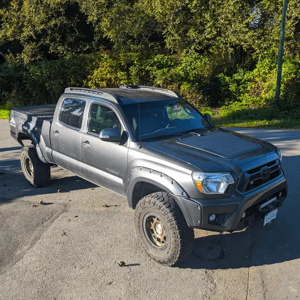 Vss System™ - 90 Watt Hood Solar Panel Fits 2005-2015 Toyota Tacoma 1