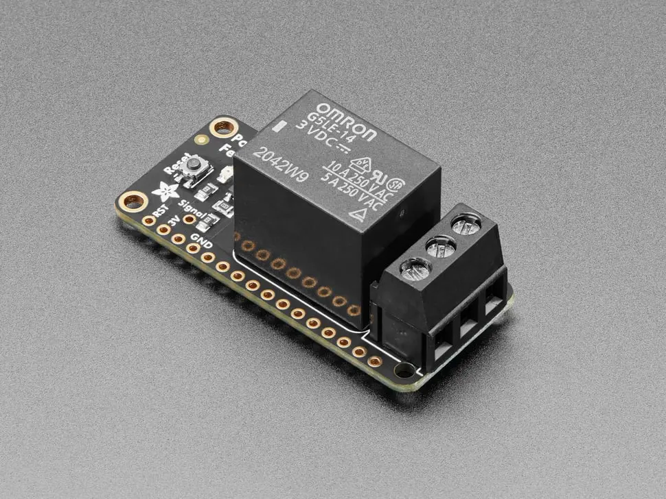Adafruit Power Relay Featherwing 1