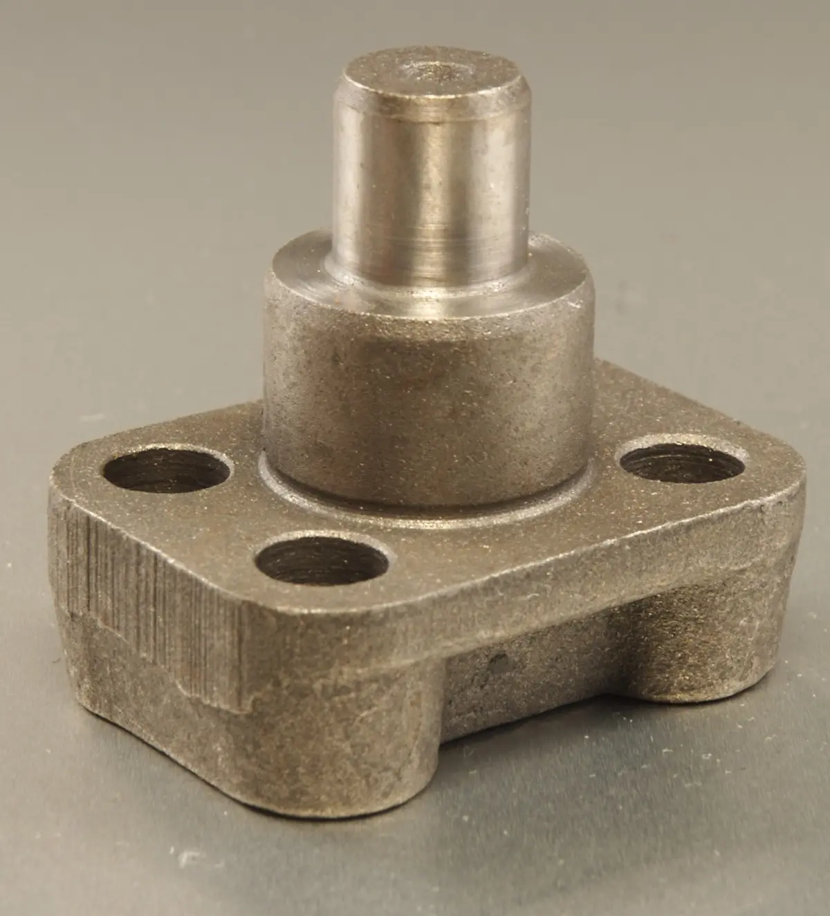 Knuckle Rebuild Bearing Post (Kingpin) - Scout 80/800 1