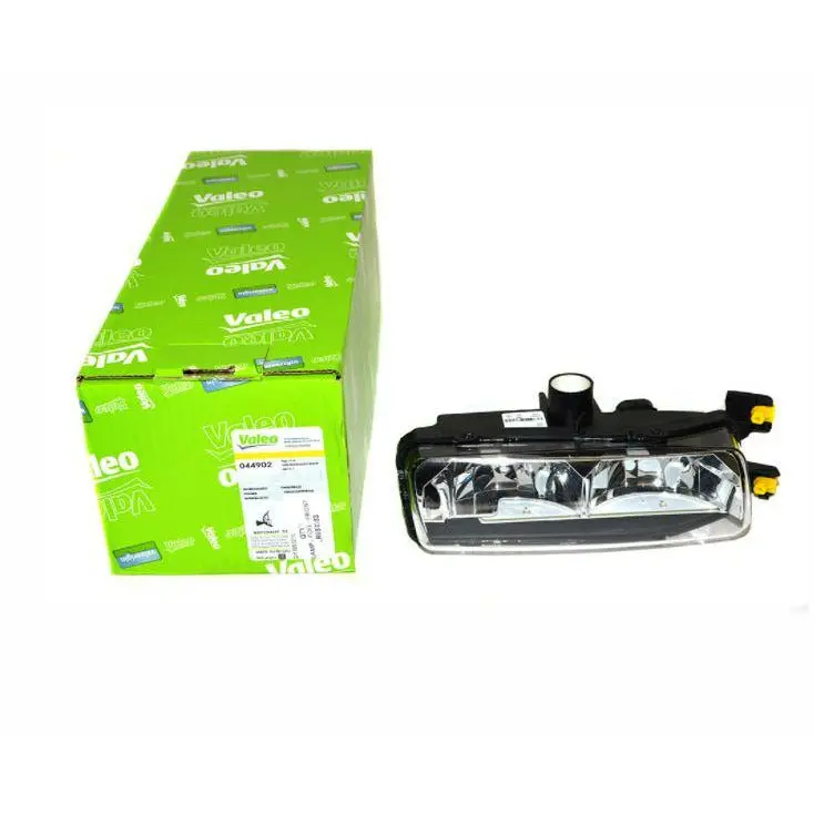 Front Fog Lamp Rh Passenger Side Lr080283 Oe 1