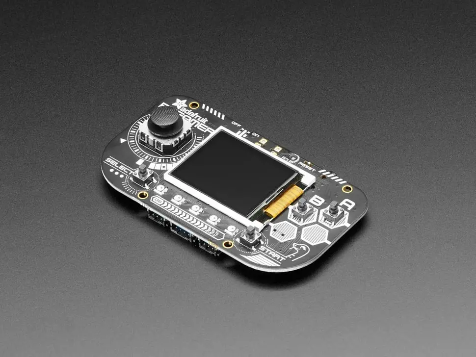 Adafruit Pygamer - Open Source Gaming Handheld For Circuitpython, Makecode Arcade, Arduino 1