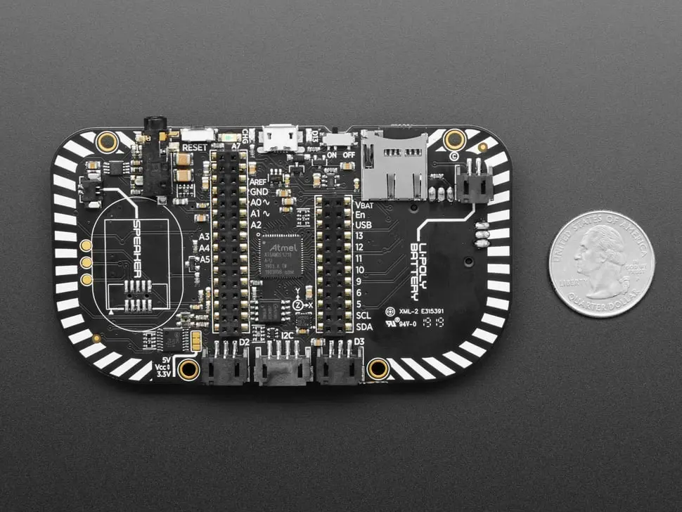 Adafruit Pygamer - Open Source Gaming Handheld For Circuitpython, Makecode Arcade, Arduino 2