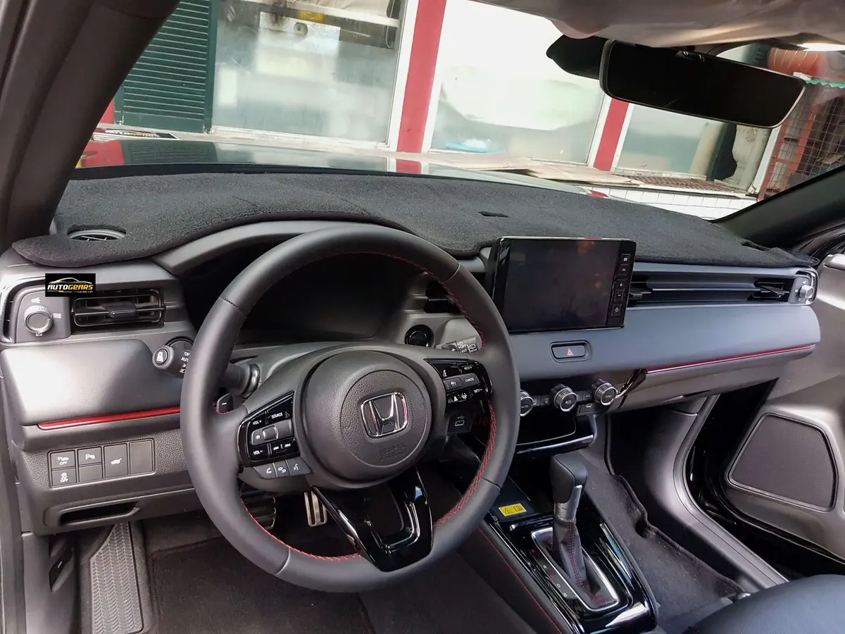 Honda Hrv Hr-V (2022 - 2026) Dashboard Cover 2