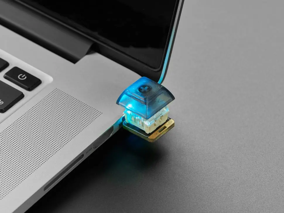 Adafruit Neokey Trinkey Usb Neopixel Mechanical Key Switch 1