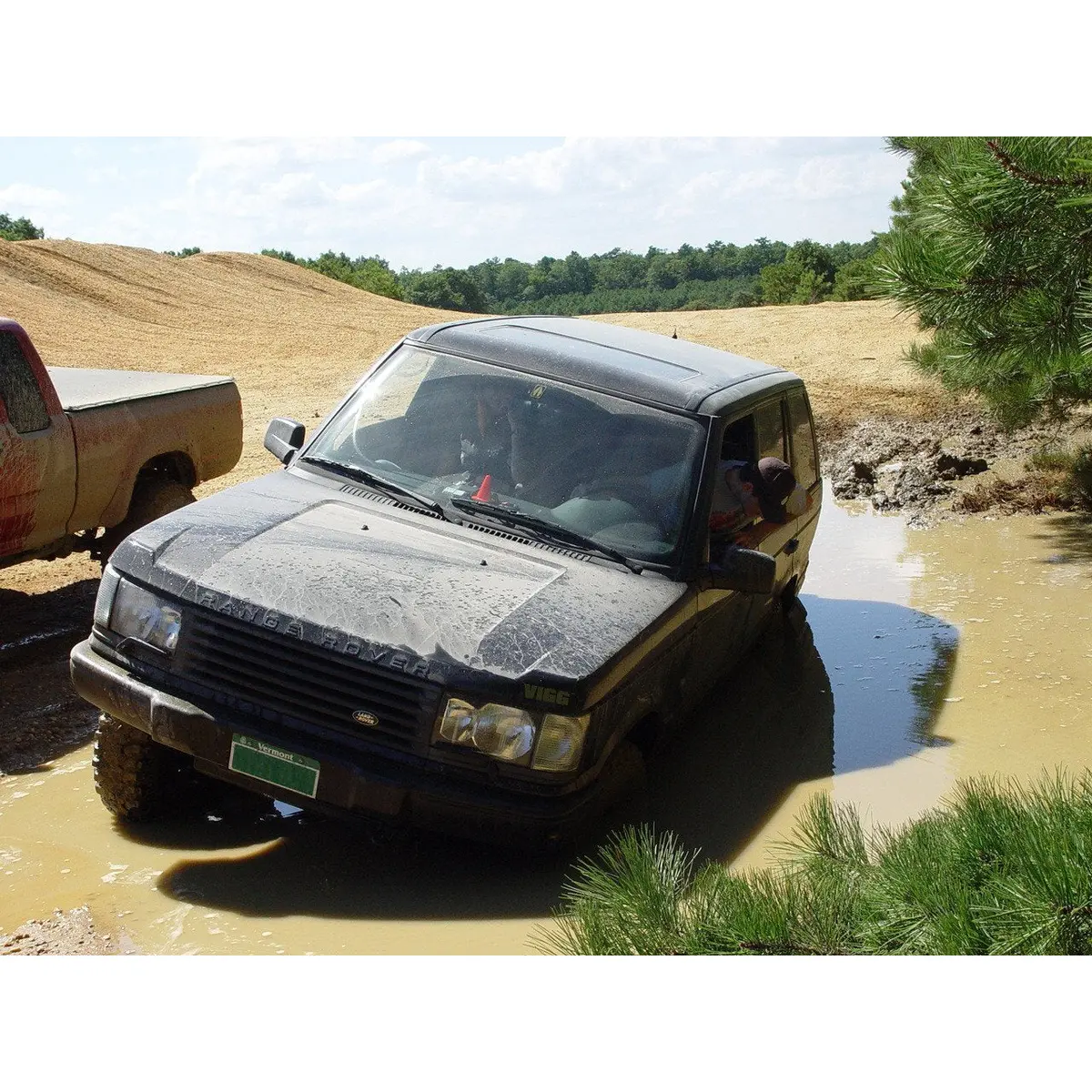 Range Rover P38 Hood Blackout 2