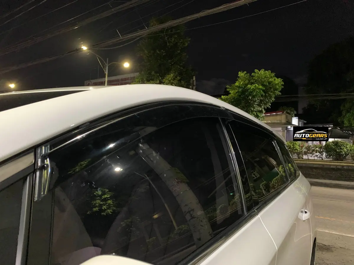 Byd Emax 7 (2025 - 2026) Rain Visor With Chrome Trim 1