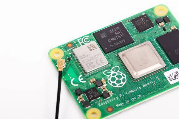 Raspberry Pi Compute Module 4 Antenna Kit 1