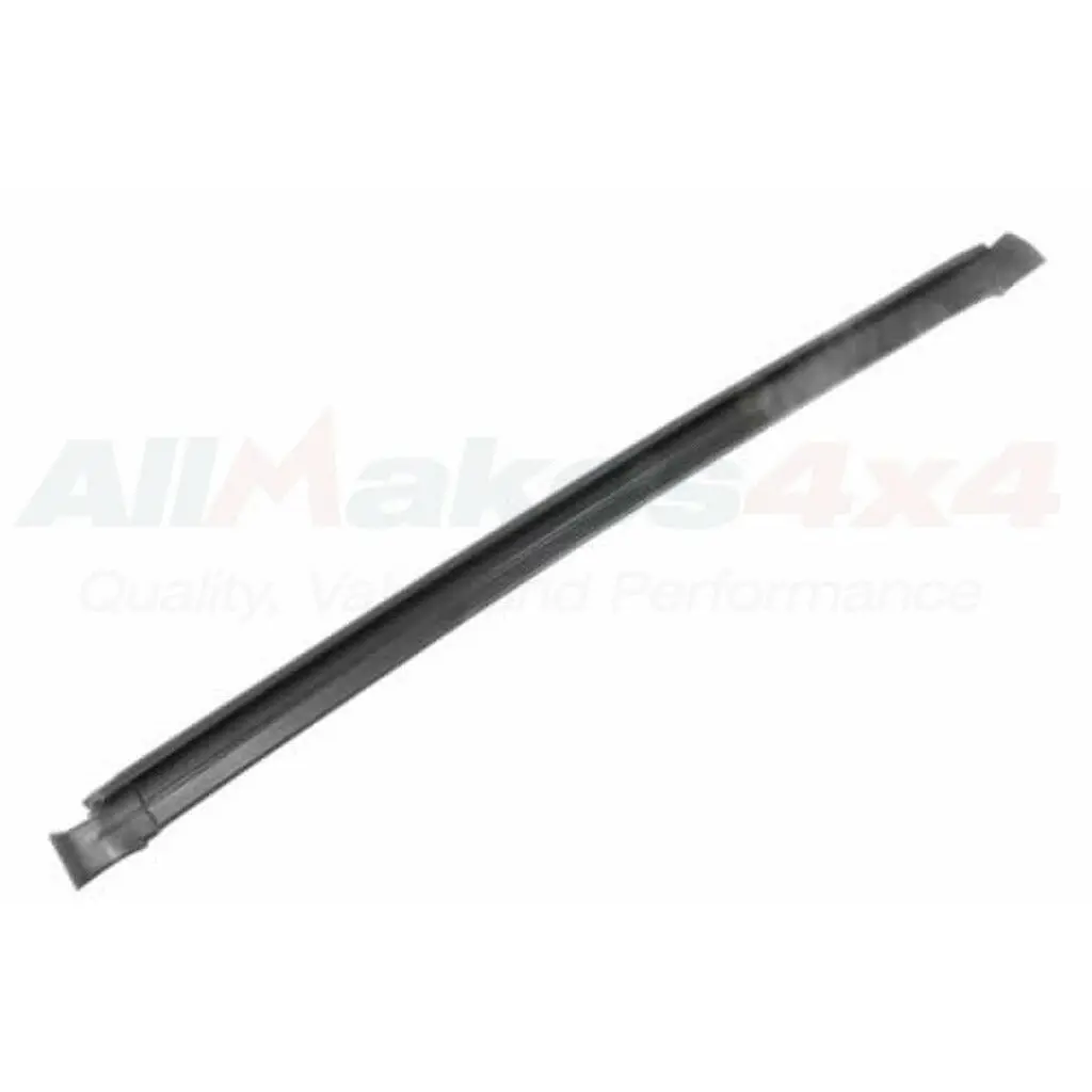 Awr2024 Lh Windscreen A-Post Finisher – Discovery I (1994–1999) 1