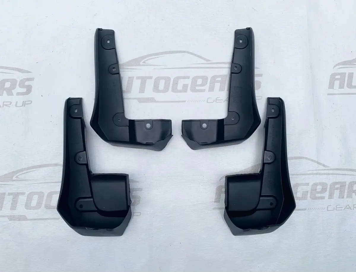 Honda Civic (2016 - 2021) Mudguards 1