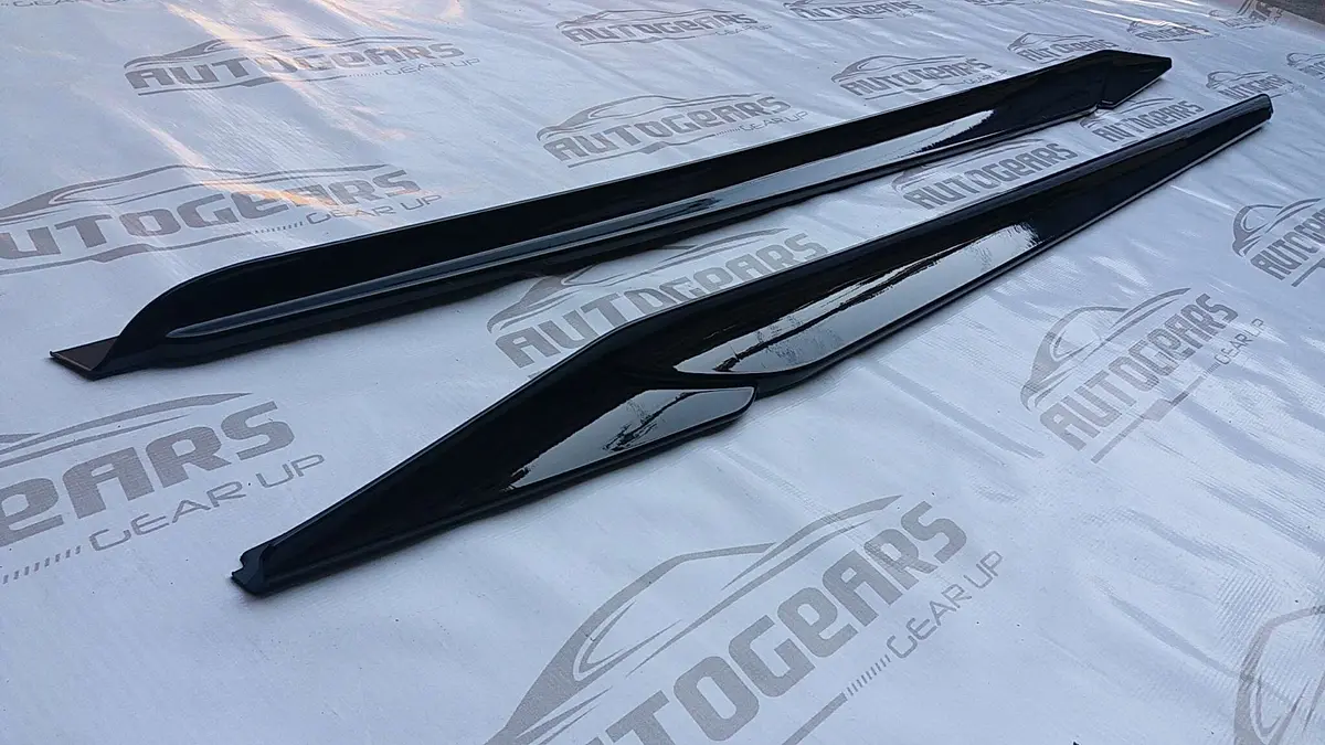 Honda Civic 11Th Gen Fe (2022 - 2026) Side Skirts 1