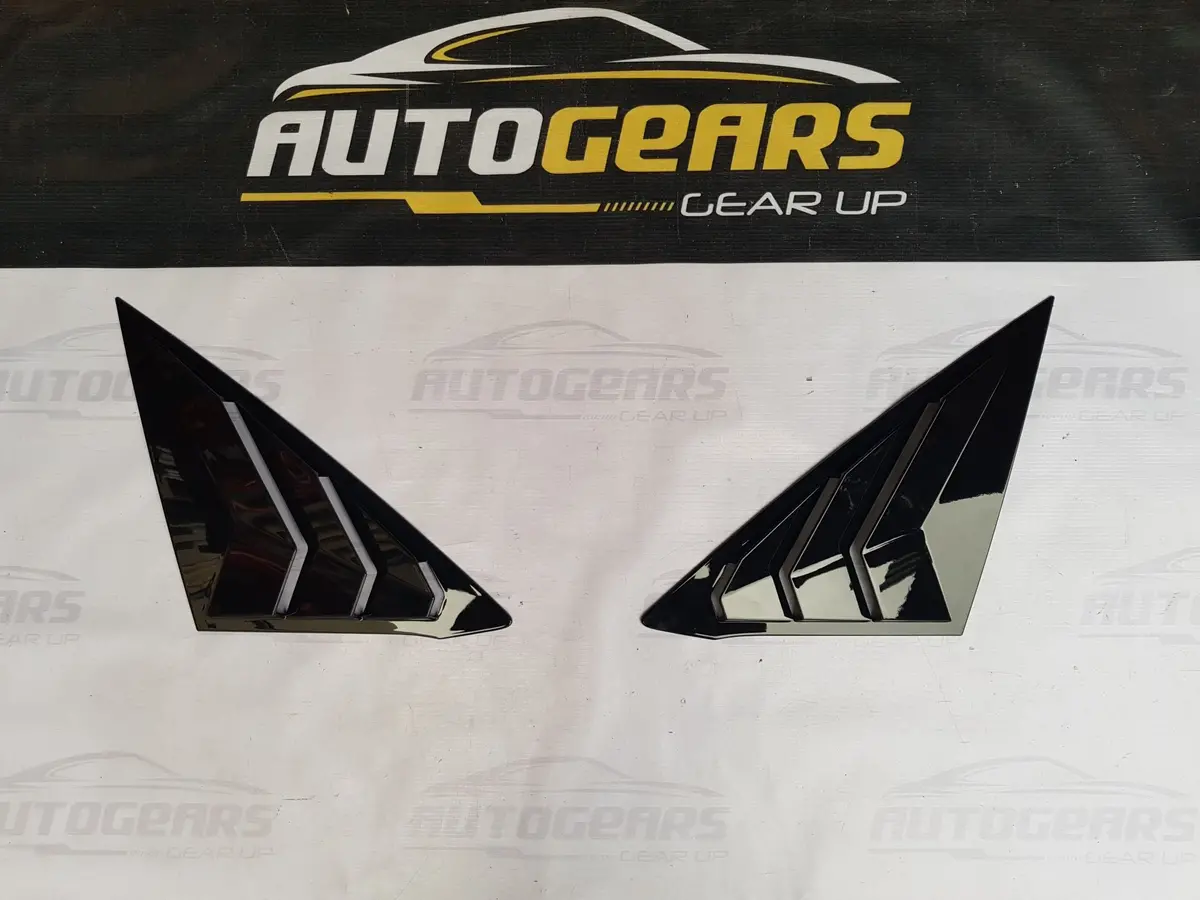Honda Civic 11Th Gen Fe (2022 - 2026) Rear Window Shutter Cover 1