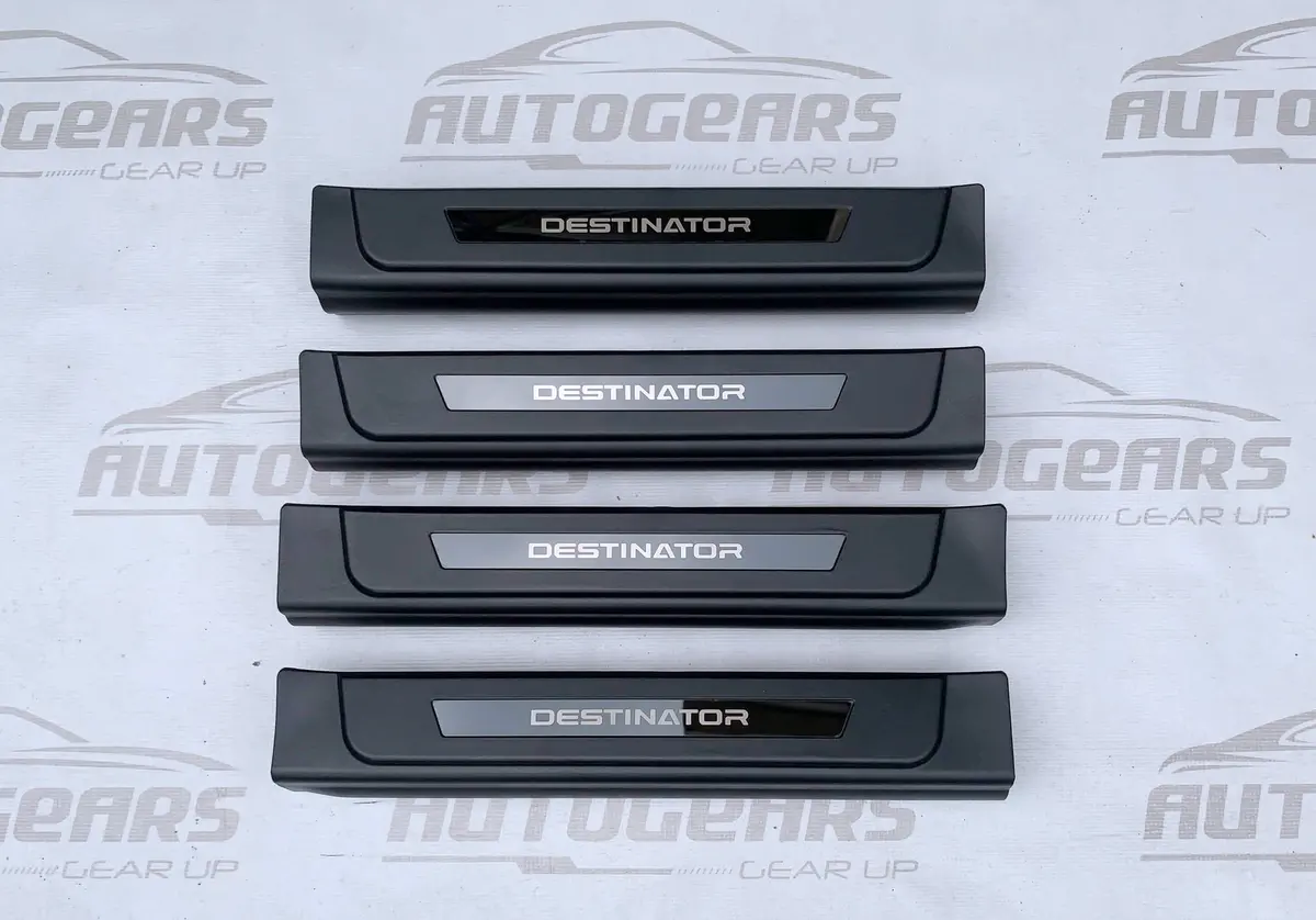 Mitsubishi Destinator (2025 - 2026) Step Sills 1