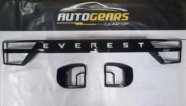 Ford Everest (2023 - 2026) Trunk Lid Cover With Led 2