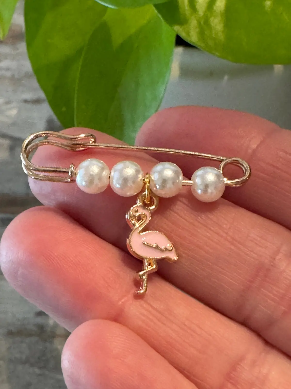 Bow & Pearl Charm Pins 1