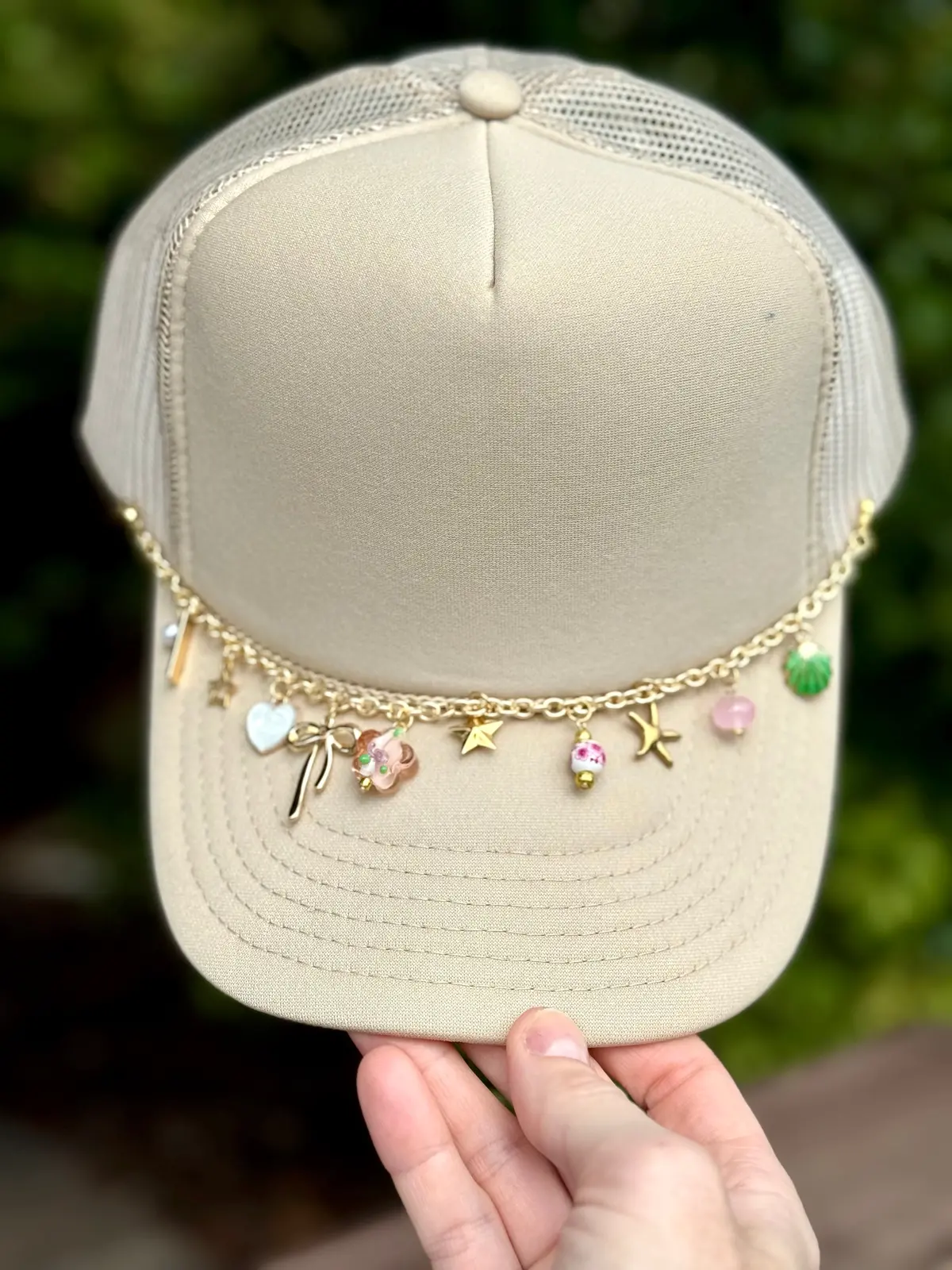Trucker Hat Charm Chains 1