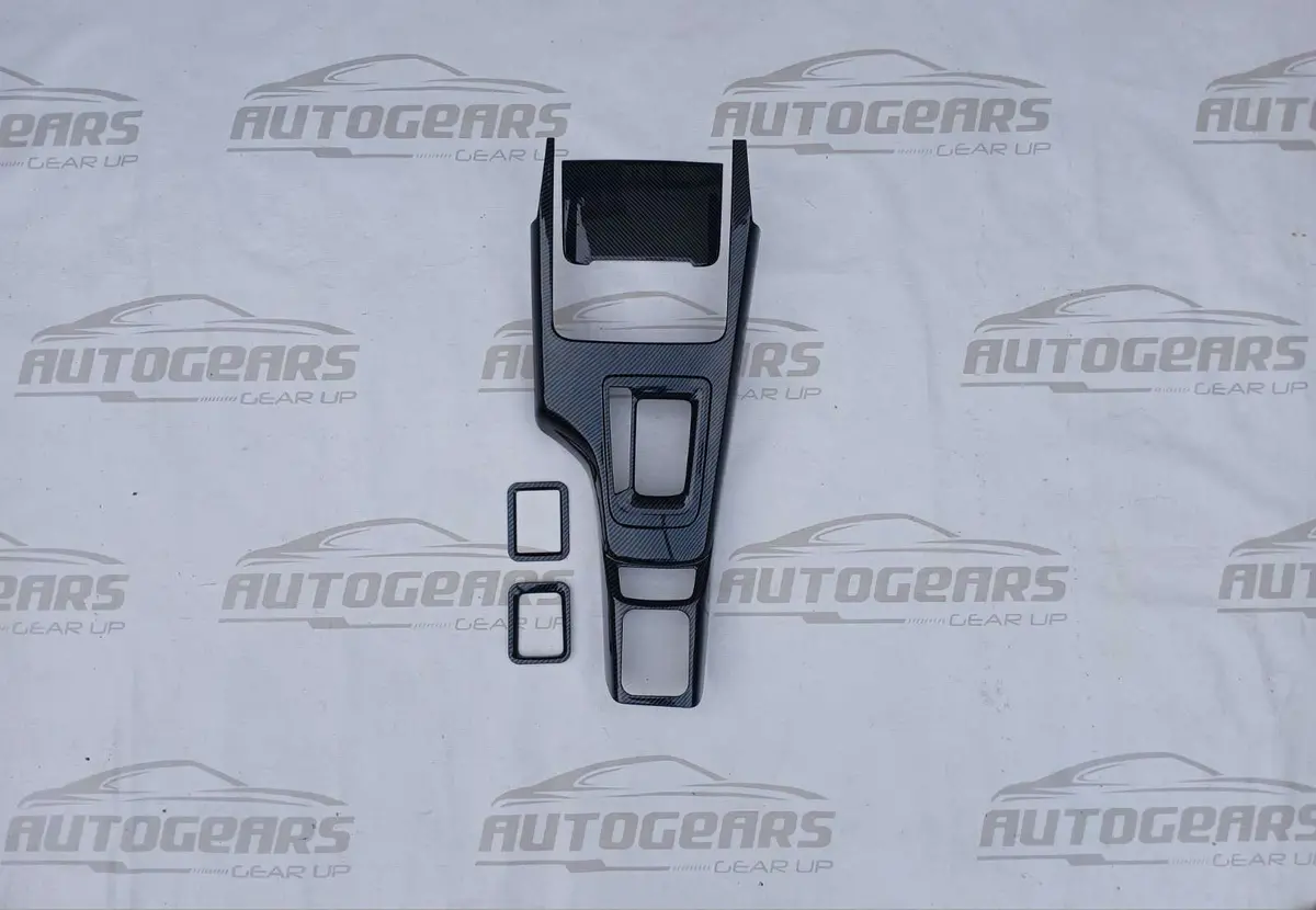 Toyota Fortuner (2016 - 2026) Gear Switch Cover Carbon 1