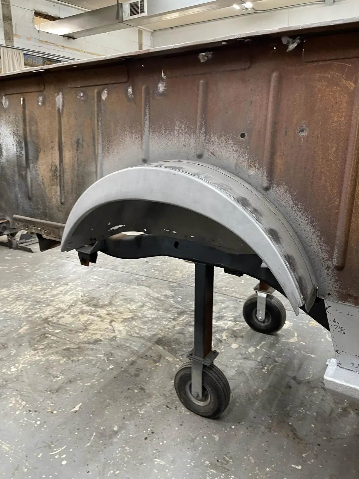 Oem Rear Wheel Well Filler - Scout Ii 1
