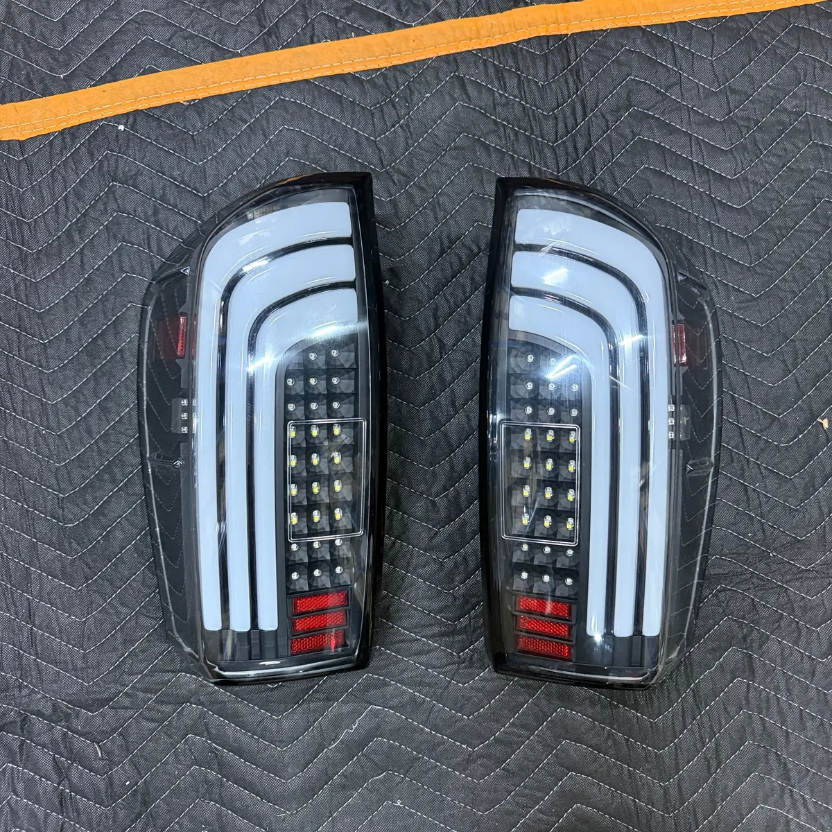 [Open Box] Tail Lights W/ Sequential Turn Signal Light Bar Fits 2016-2023 Toyota Tacoma 1