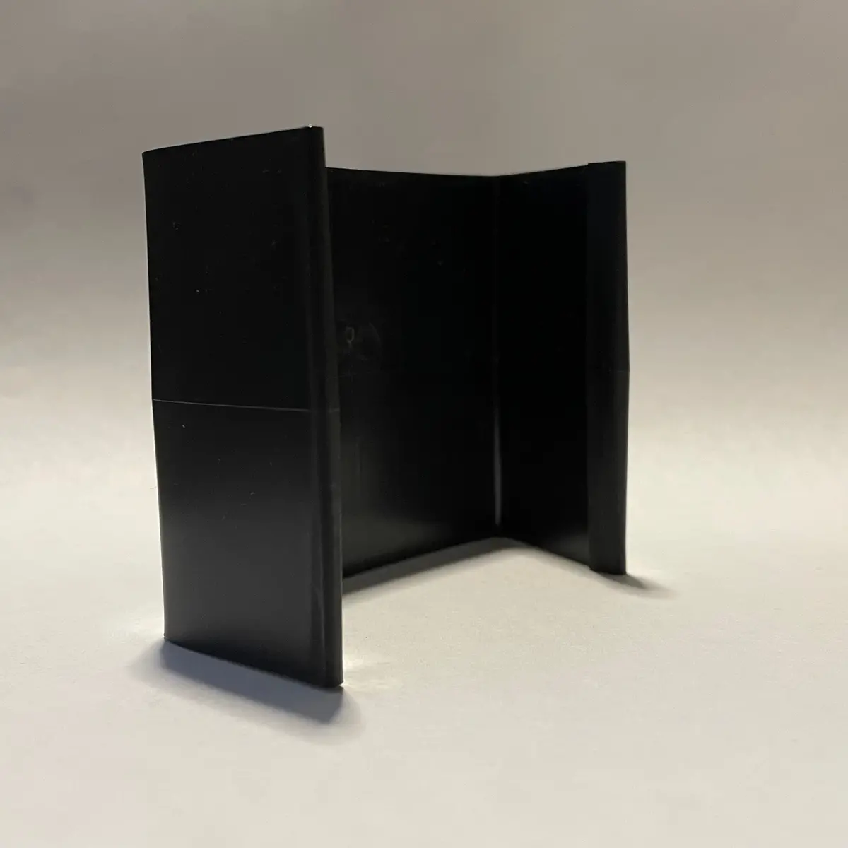 2 Gallon Interlocking Clip 1