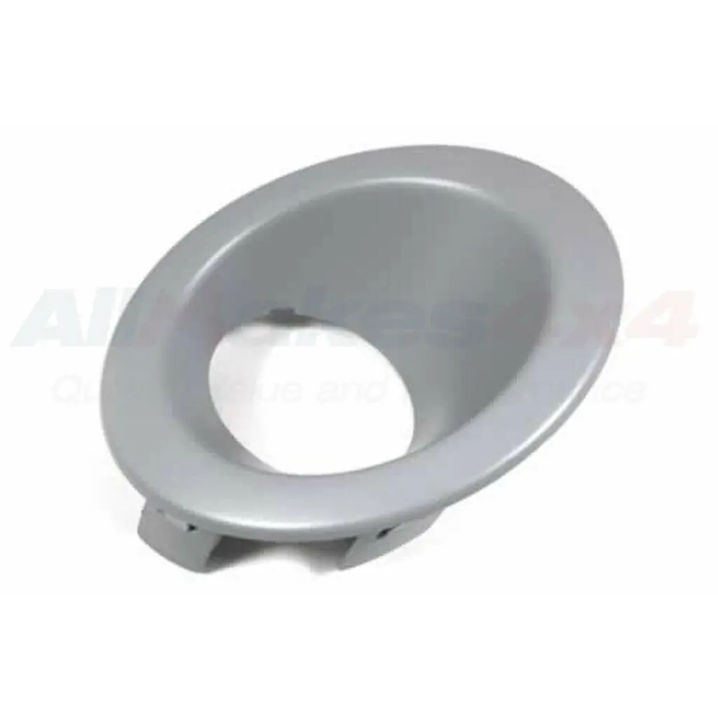 Front Right Hand Fog Light Bezel / Trim 1
