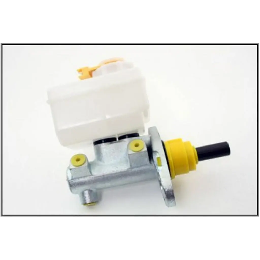 Lr013018 Brake Master Cylinder – Defender 90/110 (No Abs) 1