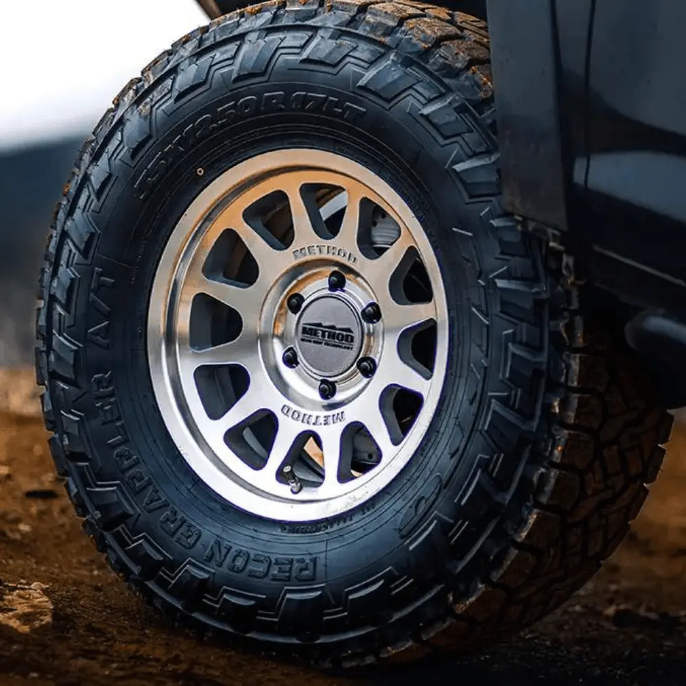 703 | Bead Grip 1