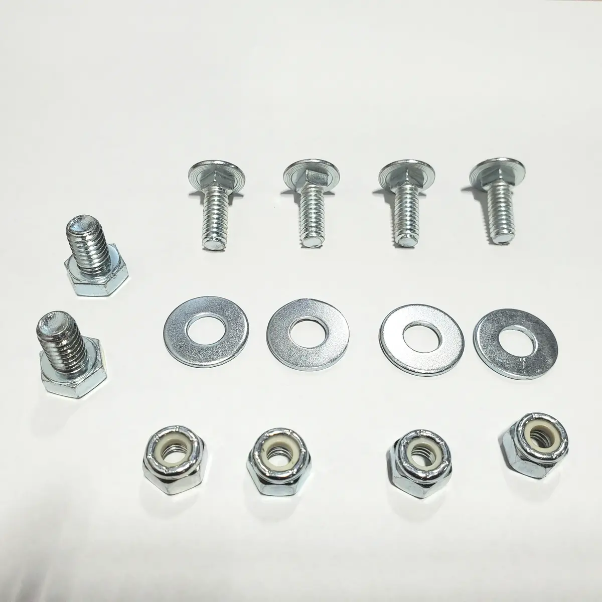 Pack Mount Hardware Bag 1
