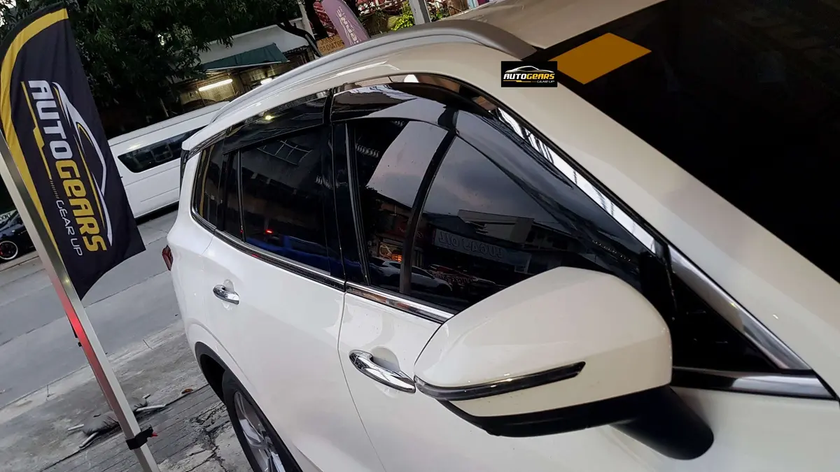 Ford Territory Hybrid (2025 - 2026) Rain Visor With Chrome Trim V2 1
