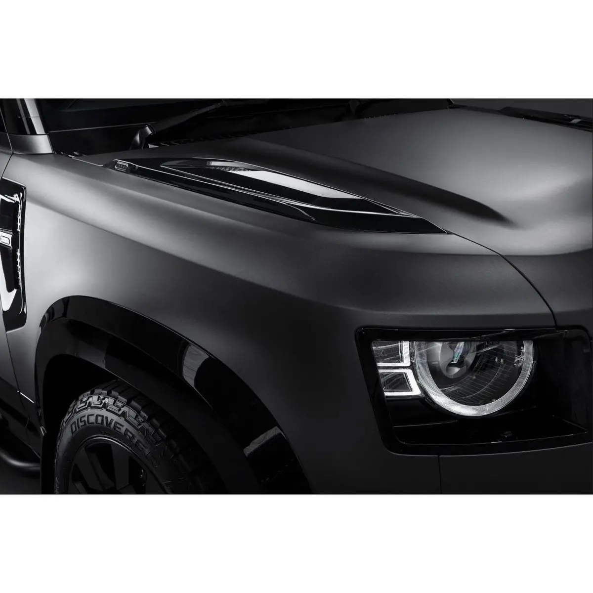Urban - "Best Of British" Hood Vent Kit 1