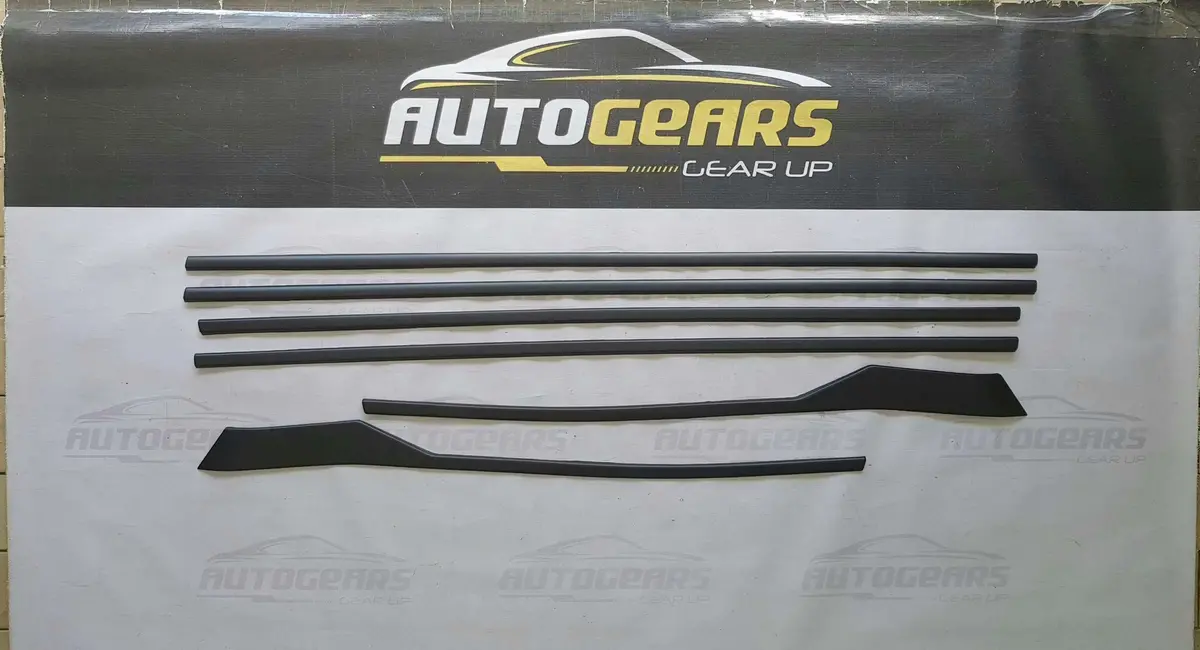 Toyota Avanza (2022 - 2026) Lower Window Trim 1