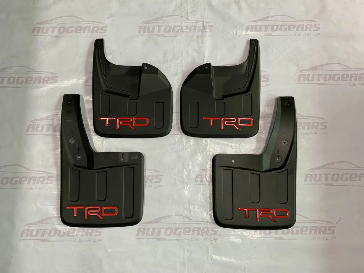 Toyota Hilux (2016 - 2026) Mudguards 1