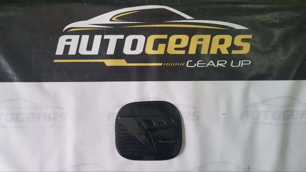 Hyundai Tucson (2023 - 2026) Gas Tank Cover 1