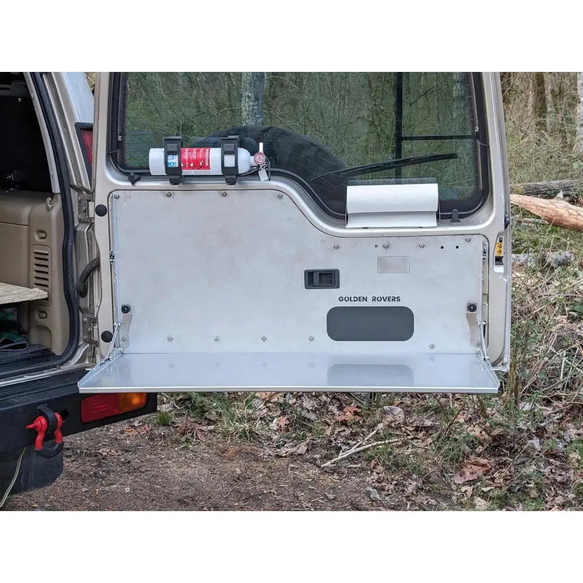 Golden Rovers Rear Door Fold-Down Table 1