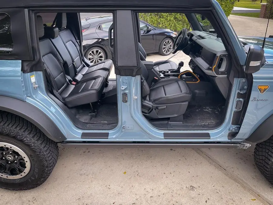 Stickerfab Vinyl Door Sill Protectors - 2021+ Ford Bronco 4 Door 1