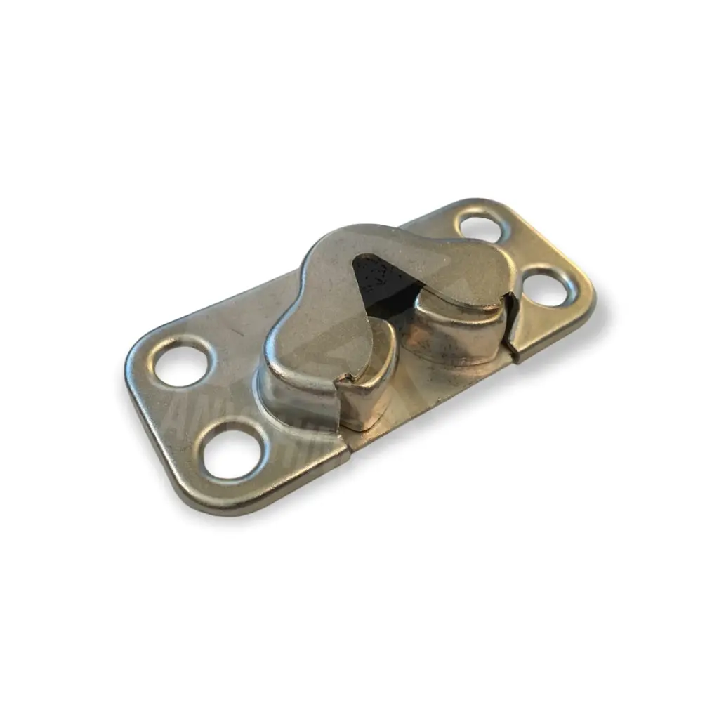 Door Striker Receiver Dovetail - Scout 80 1