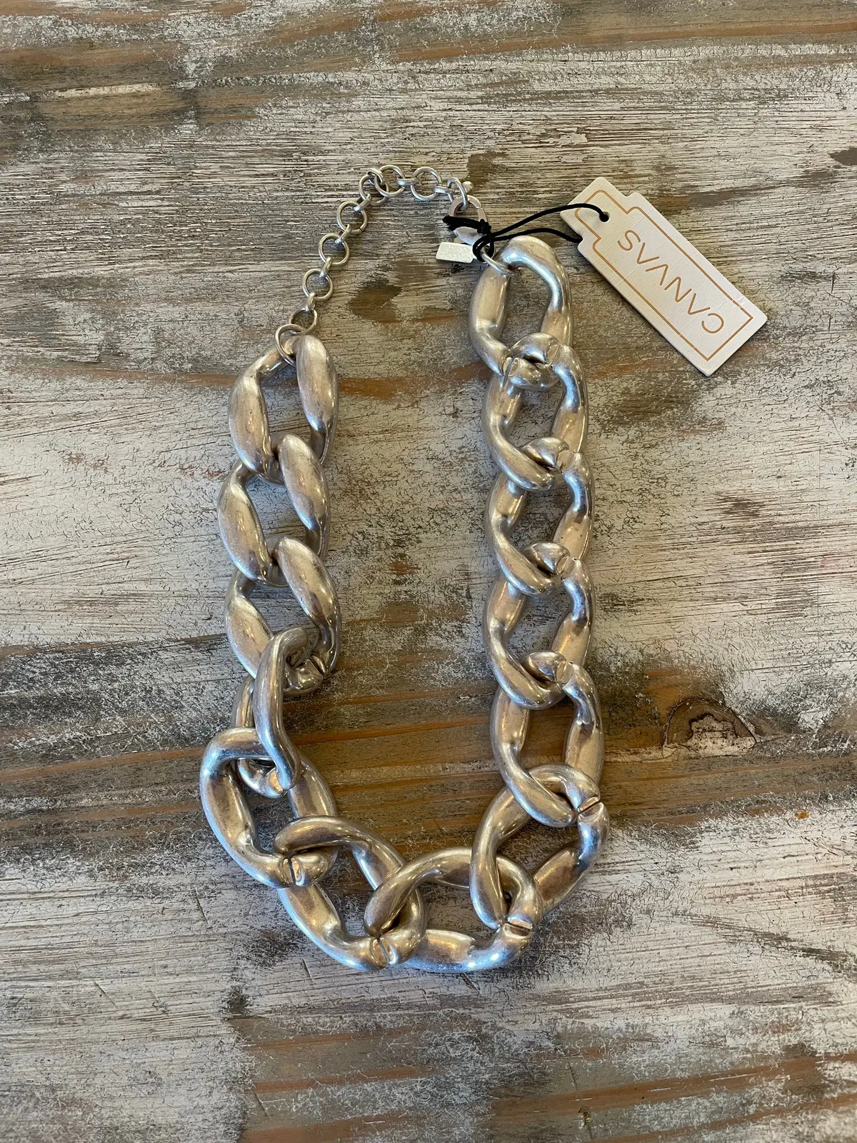 Silvertone Chunky Chain Link Necklace 1
