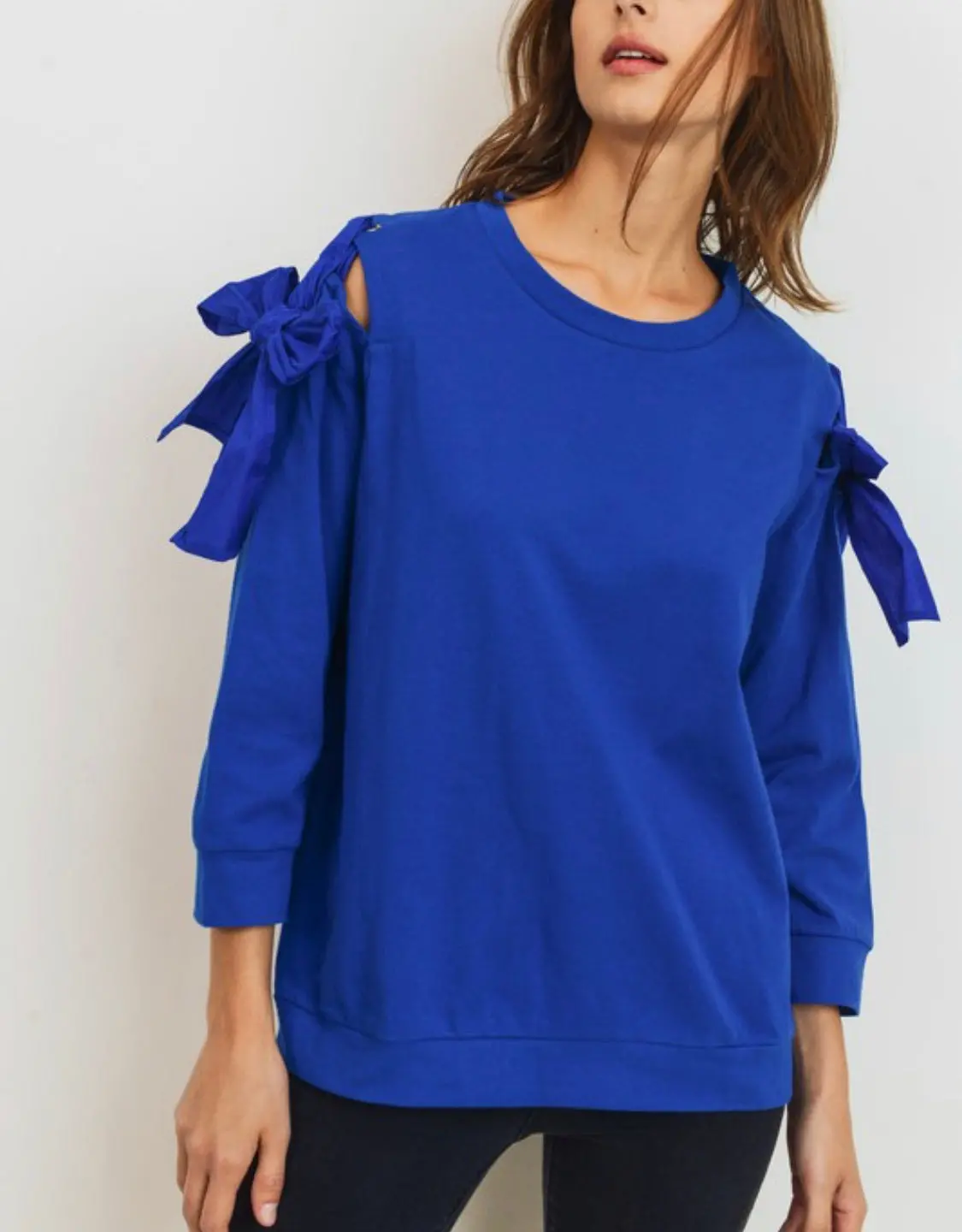 Royal Bow Sweathshirt 1