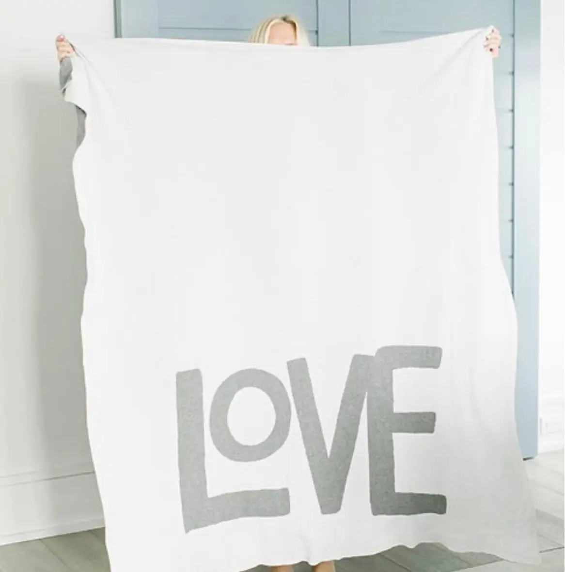 Oversized Love Throw Blanket 1