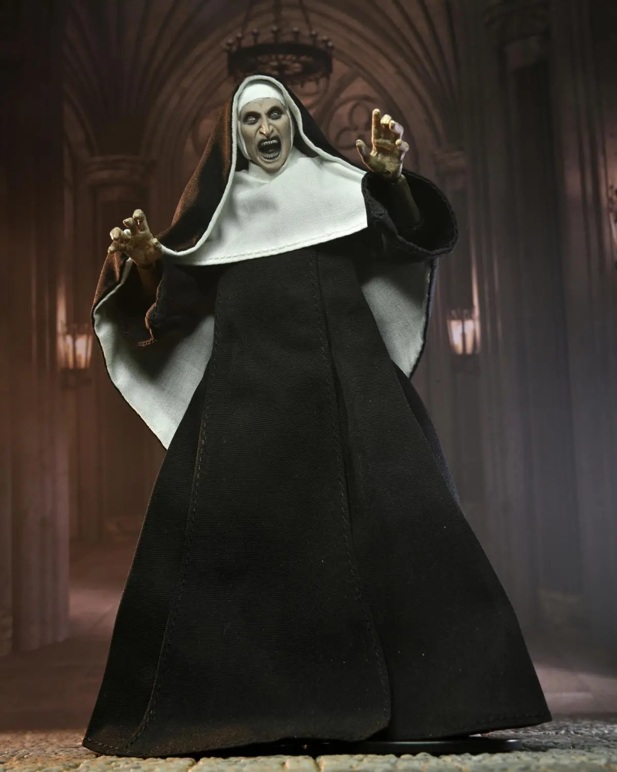 Ultimate The Nun (The Conjuring) 7” Figure 1
