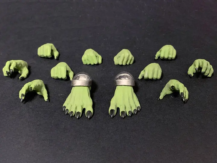 Pre-Order - Mythic Legions: Arethyr Hands & Feet (Green Orc) 1