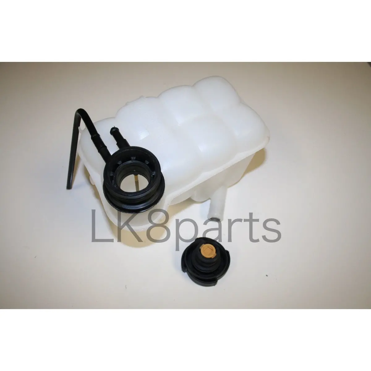 Radiator Overflow Reservoir Bottle Tank & Cap 1