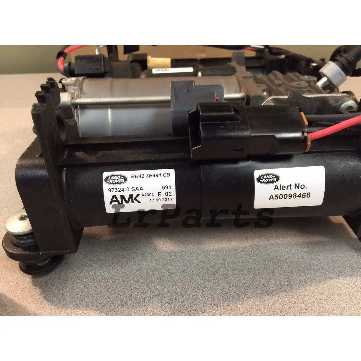 Air Suspension Compressor And Relay Genuine 1