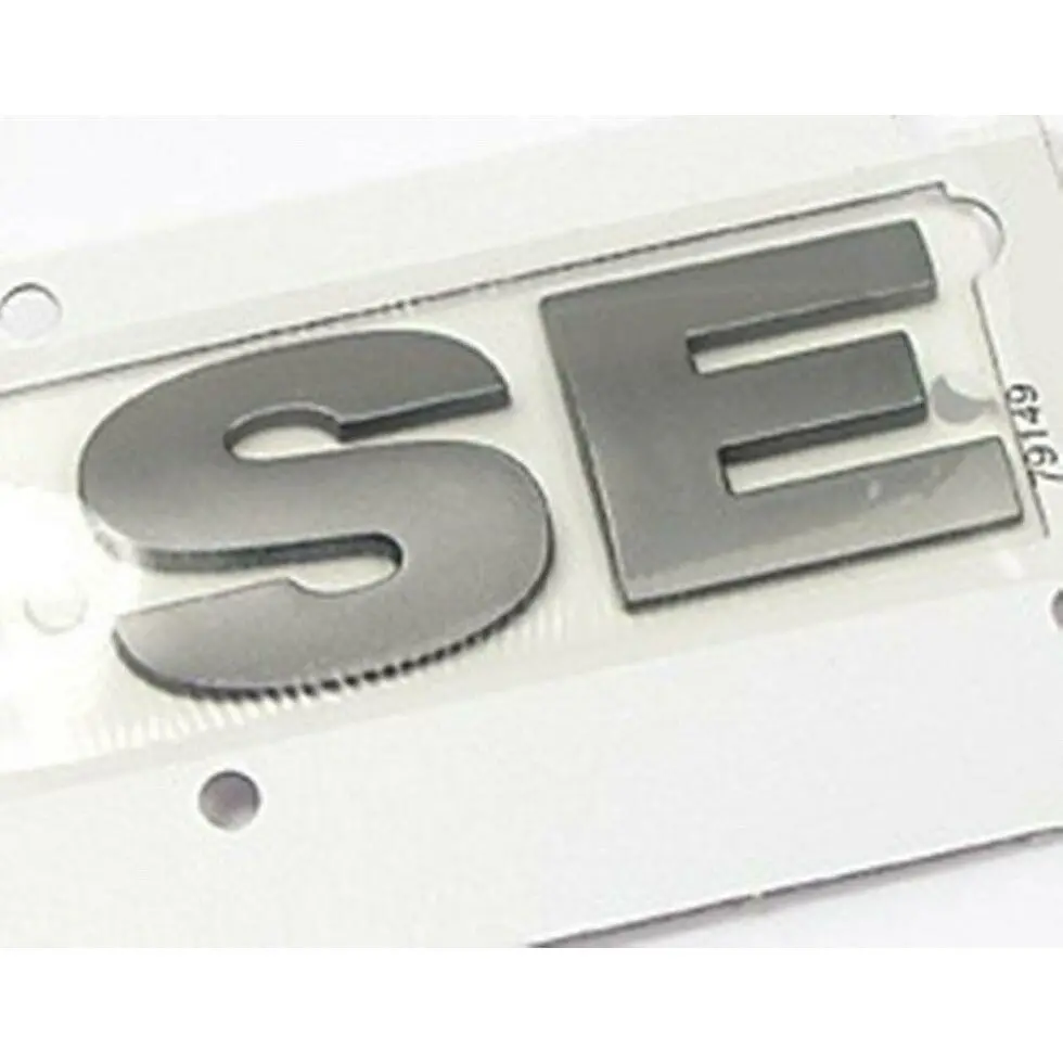 Genuine Badge Se Tail Door Brunel Chrome 1
